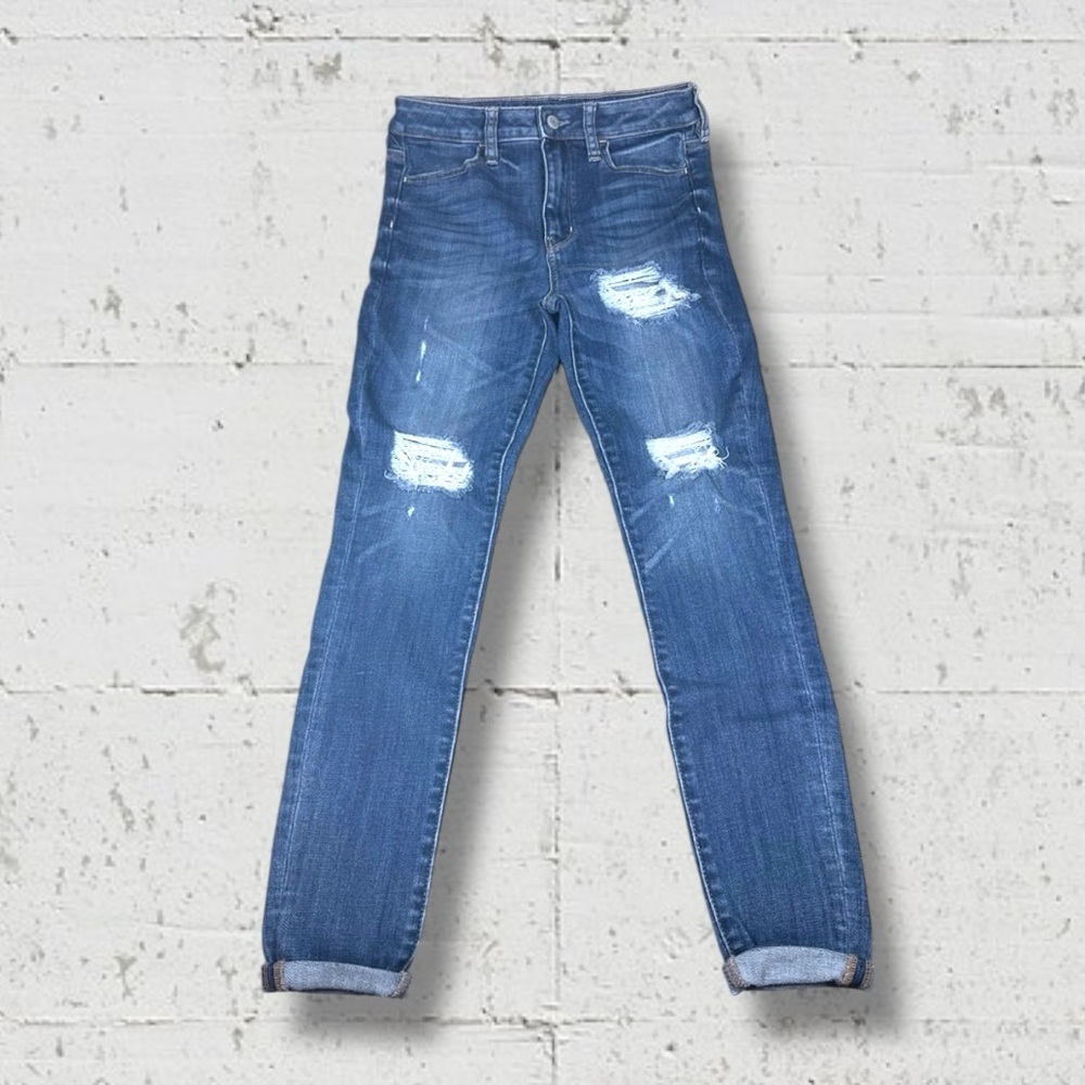 American Eagle Outfitters Super High-Rise Jegging Distressed Denim Jeans